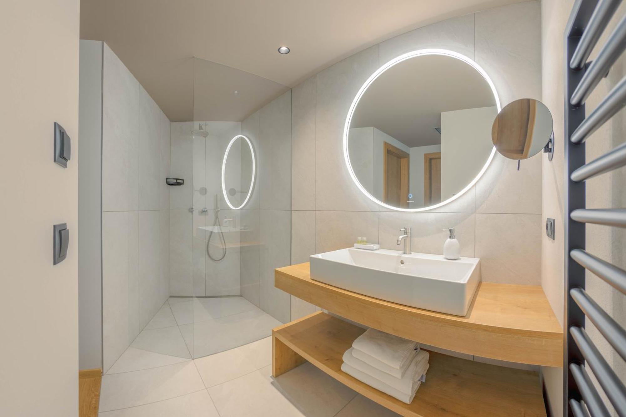 Villa Hubertus Luxuria Nova Suites - Adults Friendly Naturns Exterior photo
