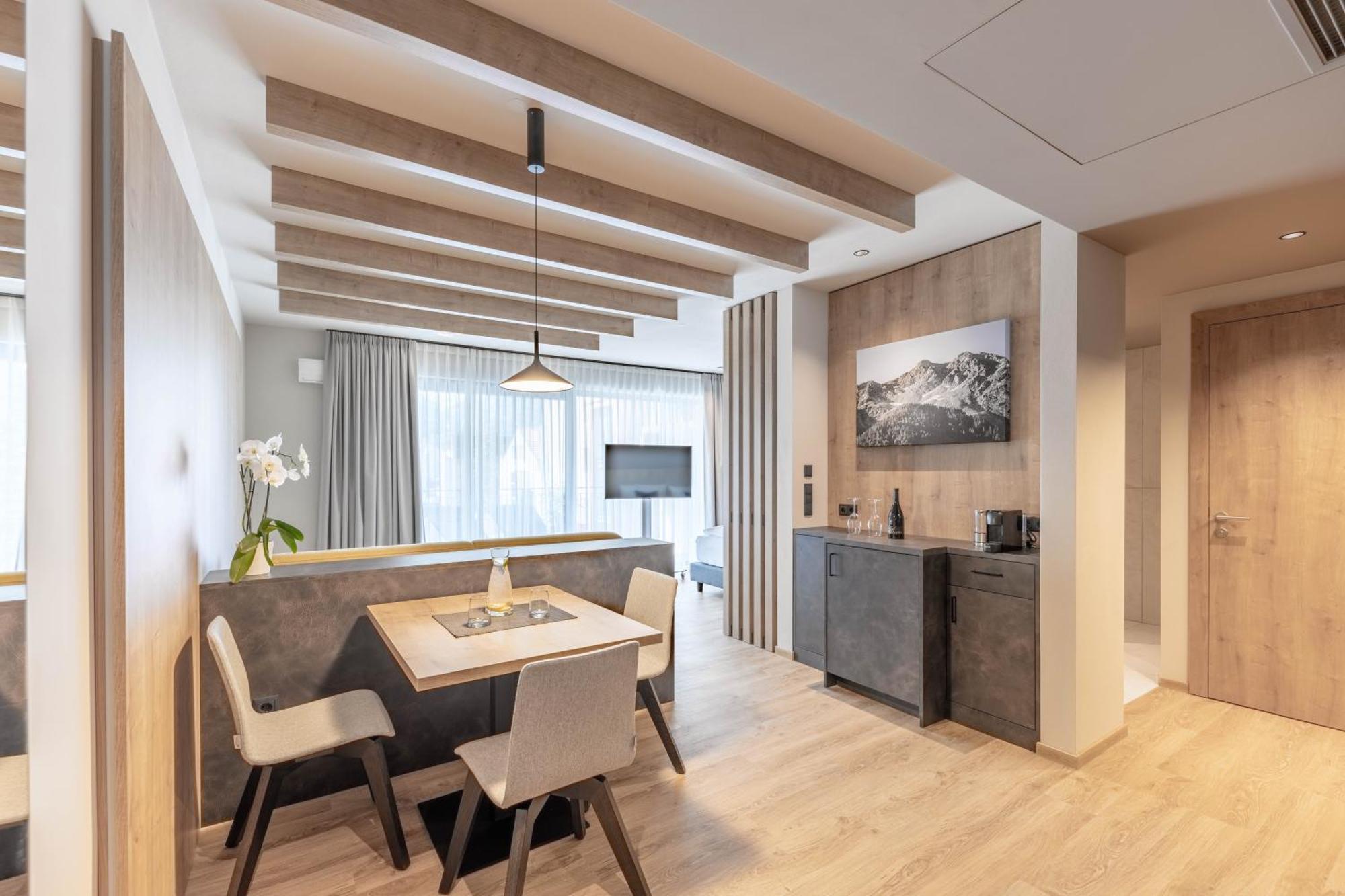 Villa Hubertus Luxuria Nova Suites - Adults Friendly Naturns Exterior photo